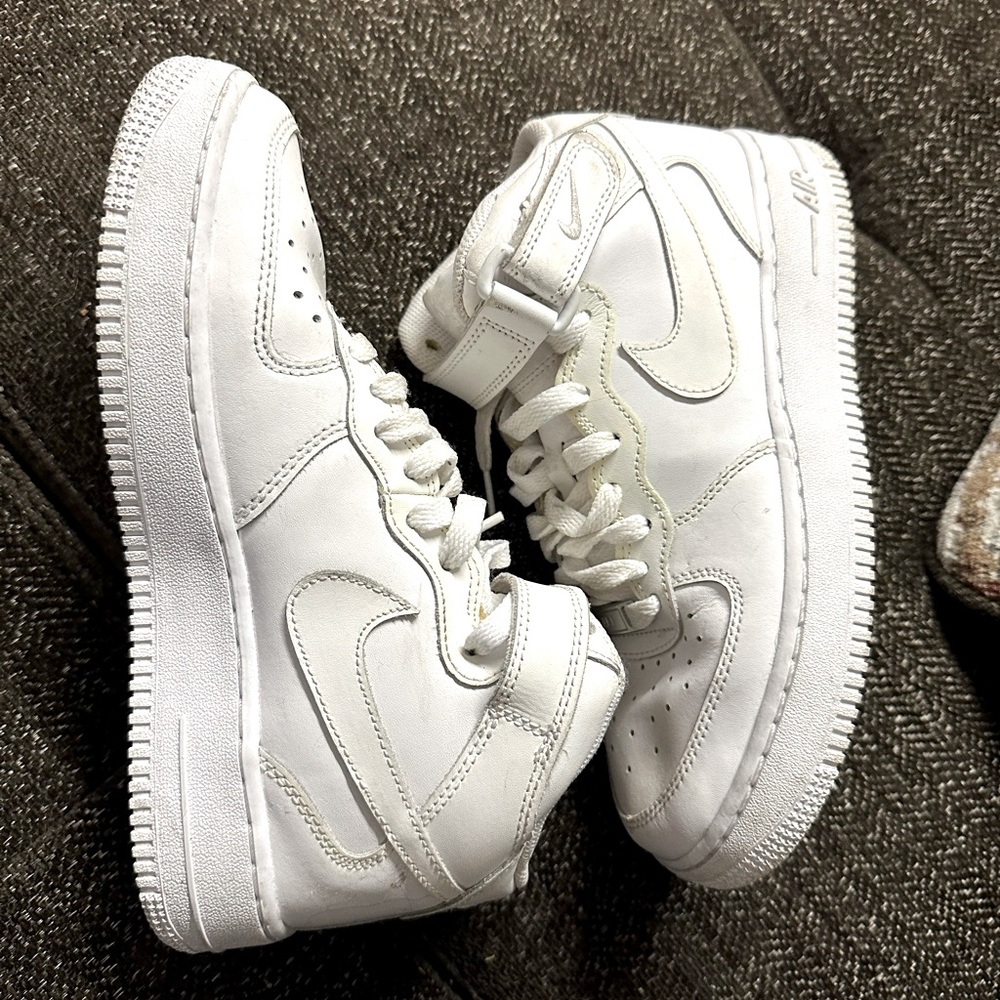 Air Force 1s Nikes Hightops